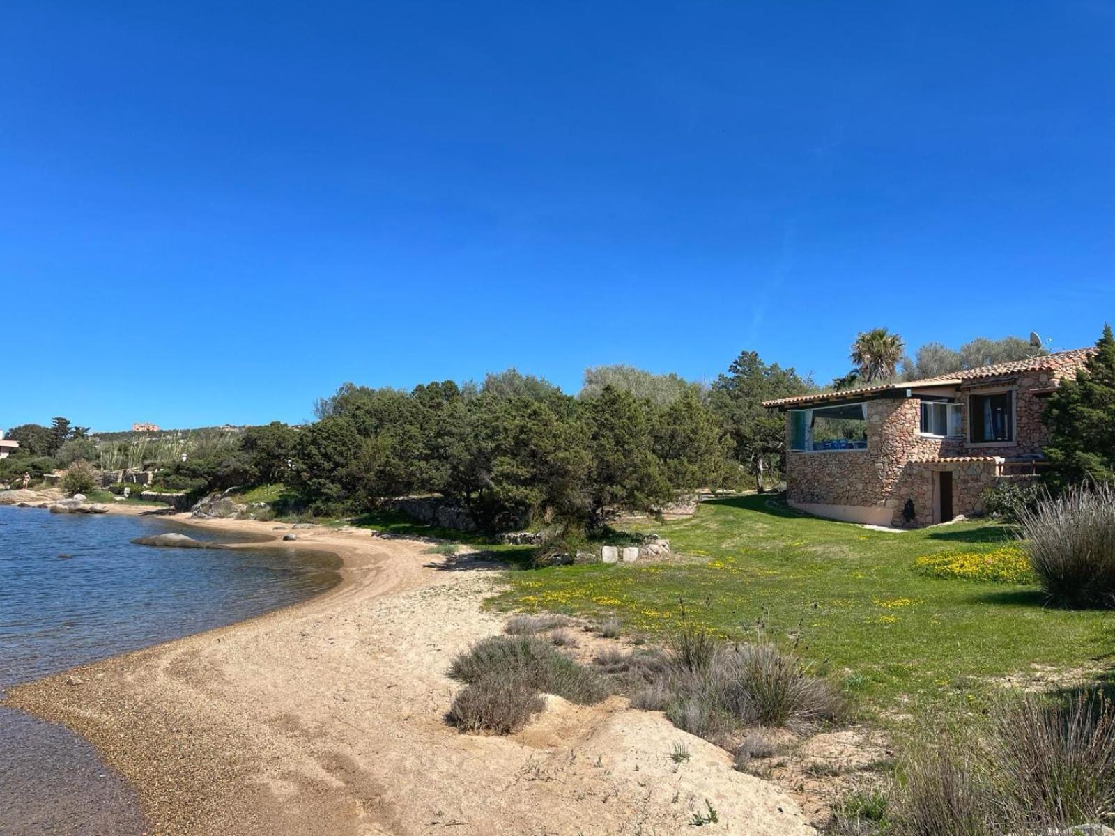 House On The Beach - Porto Rotondo Exterior photo